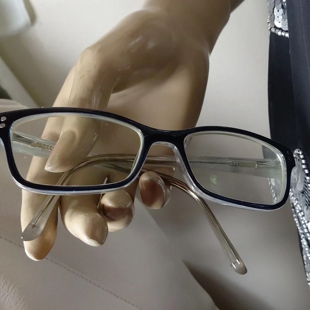 Square Frame Thin Black Border Prescription Glasses - Picture 6 of 8